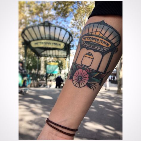 #Metro #Paris #meteropolitan #tattoo #traditionaltattoo #traditionalflash # Metro Tattoo, Paris Tattoo Ideas, London Metro, Metro Card, Nyc Metro, Paris Tattoo, Metro Paris, Traditional Flash, London Tattoo