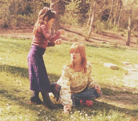 Emily 🌙 on Instagram: “The beautiful Kim and Mandy Moon on the grounds of Tara house in Chertsey, 1973 💖 [Most if not all photos were taken by Peter ‘Dougal’…” The Rock Wife, Moon Daughter, Chrissie Shrimpton, Kim Moon, Linda Eastman, Bebe Buell, Mick Fleetwood, Keith Moon, Marianne Faithfull