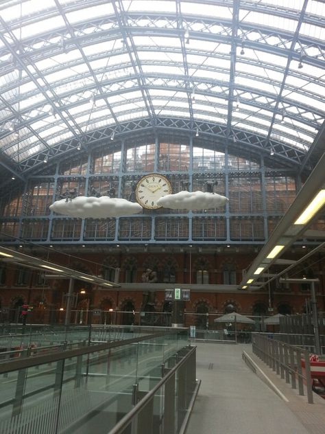 St. Pancras Train Station in London... taking Euro Star to Paris Euro Star Train, Star Train, Plan Paris, St Pancras, England And Scotland, London Love, Heathrow, Architectural Design, European Travel