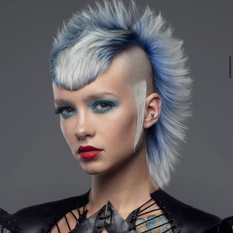 Going #punk! Check out the Hair Upload of the Day by XXL on #bangstyle! Avant Garde Hair, Creative Hair Color, Creative Hair, How To Style Bangs, Weird Fashion, Beauty Shots, Creative Hairstyles, Artistic Hair, Hair Inspiration Color