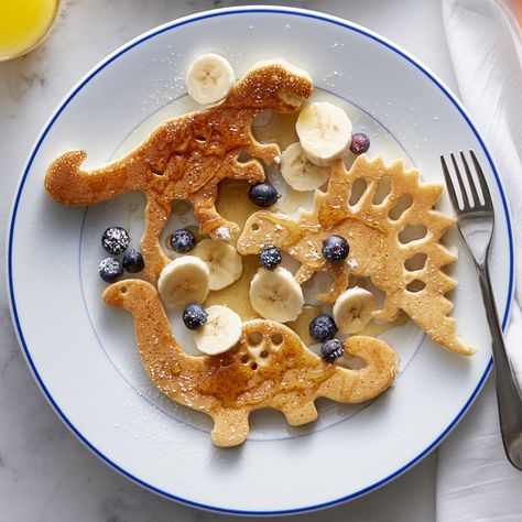 Animal Breakfast For Kids, Cute Pankaces, Dinosaur Pancakes, Special Pancakes, Animal Pancakes, Shakeology Mug Cake, Kid Breakfast, Dinosaur Food, Pancake Shapes