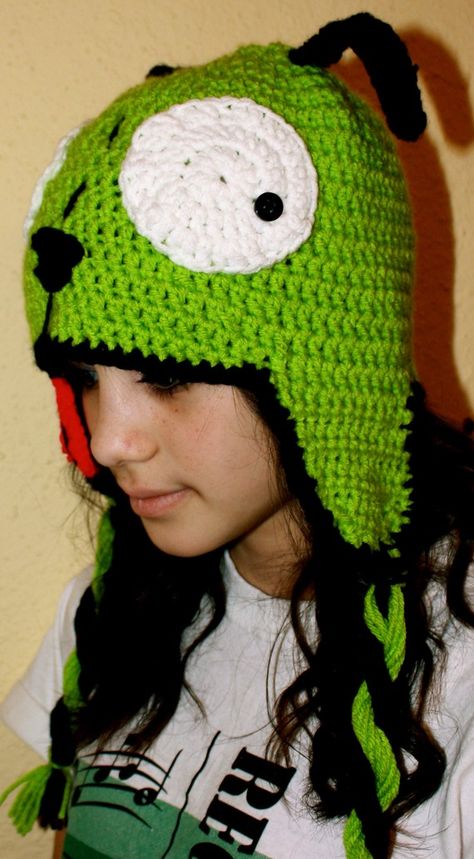 from invader zim! Crochet Animal Hats, Funky Hats, Crocheted Hat, Crochet Girls, Crochet Fashion Patterns, Invader Zim, Fun Crochet Projects, Diy Crochet Projects, Crochet Beanie