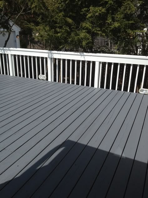 Benjamin Moore's ARBORCOAT ashland slate floor Benjamin Moore Arborcoat Stain Colors, Carport Entrance, Grey Deck Stain, Deck Colours, Grey Deck Paint, Grey Decking, Cabot Stain, Light Blue Houses, Deck Staining