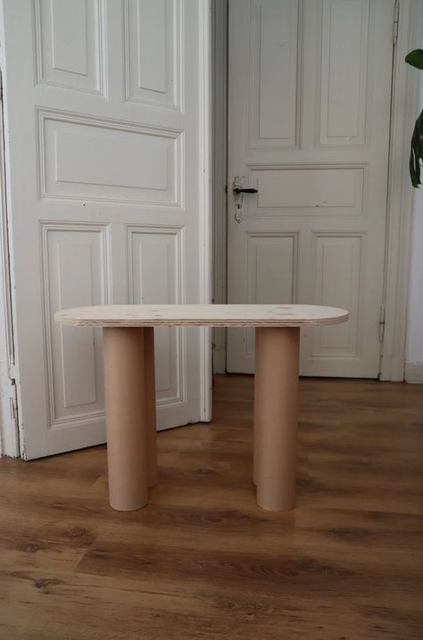 Diy Cardboard Vanity Table, Diy Table Cardboard, Diy Cylinder Table, Cardboard Cylinder Crafts, Cardboard Table Diy, Easy Diy Side Table, Diy Side Tables, Cardboard Table, Side Table Diy