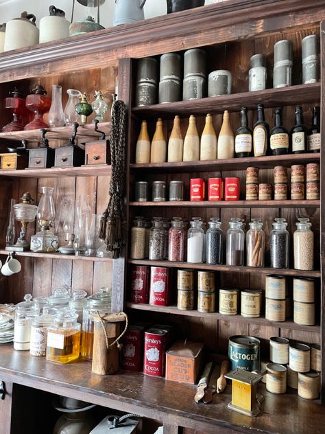 general store at the whaley house in san diego, ca 1800s General Store, Small Town General Store, Mini General Store, General Store Shelving, General Store Aesthetic, General Store Ideas Small Towns, Stall Illustration, General Store Cabinet, Pioneer Lifestyle