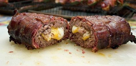 This is a bacon cheeseburger fatty. The ground beef is stuffed with cheddar cheese and wrapped with a bacon weave. The bacon weave is essentially a sheet of bacon. Who wouldn�t want a sheet of bacon? Bacon Wrapped Cheeseburger, Stuffed Burger, Smoked Recipes, Smoked Bbq, Grilled Foods, Smoker Cooking, Wrapped In Bacon, Quit Sugar, Hamburger Meat