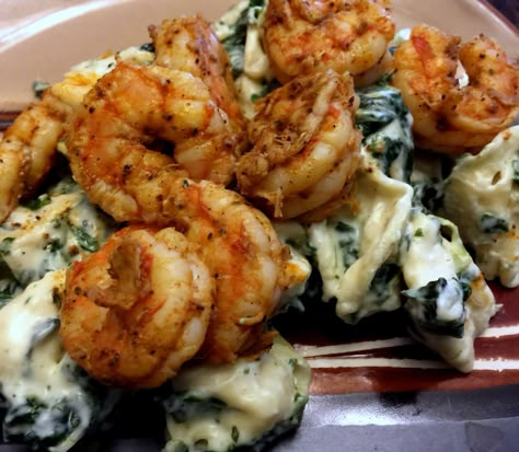 Creamed Spinach Tortellini, Spinach And Tortellini, Darius Cooks, Pasta Receipes, Old Bay Shrimp, Spinach Tortellini, Tortellini Recipes, Low Carb Meal, Evening Dinner