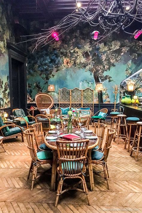 Sketch Restaurant, Sketch London, Afternoon Tea London, Best Afternoon Tea, London Tea, London Places, Voyage Europe, Things To Do In London, London Restaurants