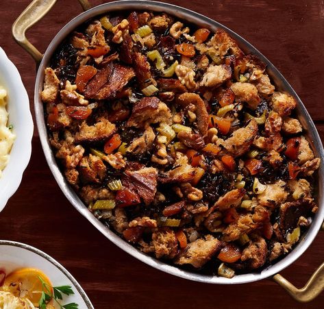 Easy Stuffing Recipes, Wild Rice Stuffing Recipes, Stuffing Recipes Crockpot, Rice Stuffing Recipes, Wild Rice Stuffing, Classic Stuffing, Easy Stuffing Recipe, Rice Stuffing, Stuffing Recipes For Thanksgiving