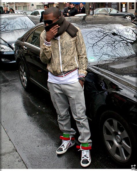 kanye Kanye West Outfits, Kanye Fashion, Outfits 2000s, Refined Fashion, How To Talk, Scarf Style, Pierre Hardy, Urban Renewal, Billionaire Boys Club