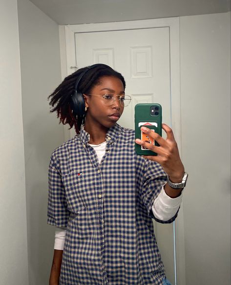 Black Androgyny, Style Short Locs, Nonbinary Fashion Outfits, Identity Change, Short Loc Styles, Work Appropriate Outfits, Midsize Summer, Masculine Outfits, Nonbinary People