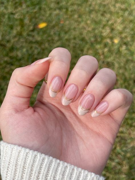 Opal French Tip Nails, Dainty Nails, Nails Back To School, Designs For Short Nails, Hello Nails, Asian Nails, Hippie Nails, Romantic Nails, Gelish Nails