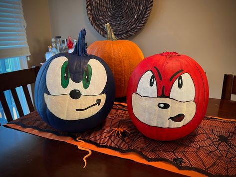 Knuckles Pumpkin Painting, Sonic Painted Pumpkins, Sonic Pumpkin Painting Ideas, Video Game Pumpkin Painting, Mario Pumpkin Painting Ideas, Sonic Carved Pumpkin, Sonic The Hedgehog Pumpkin, Simba Pumpkin Painting, Sonic Pumpkin Painting