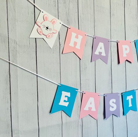 Easter Paper Garland, Happy Easter Banner Free Printable, Peeps Garland, Easter Mantle, Happy Easter Banner, Farm Animal Party, Easter Party Decor, Easter Banner, Video Games Birthday