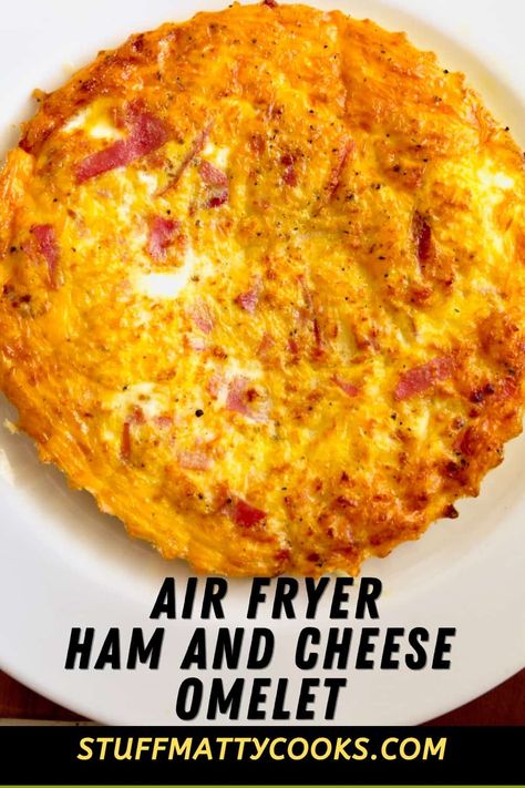 Making a ham and cheese omelette in the air fryer is quick and easy. In just about 15 minutes you can have a healthy breakfast with minimal cleanup. #airfryer #airfryeromelet #breakfast #stuffmattycooks Air Fryer Omelette Recipe, Breakfast Airfryer, Air Fryer Omelette, Ham And Potato Recipes, Fritata Recipe, Ham And Cheese Omelette, Omelette Breakfast, Air Fryer Recipes Breakfast, Breakfast Essentials