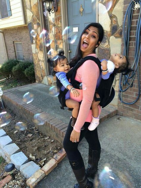 ♡ Twin Carrier, Twin Baby Carrier, Newborn Schedule, Having Twins, Twin Life, Mommy Goals, Twin Pregnancy, Cunas Para Bebes, Mommy Baby