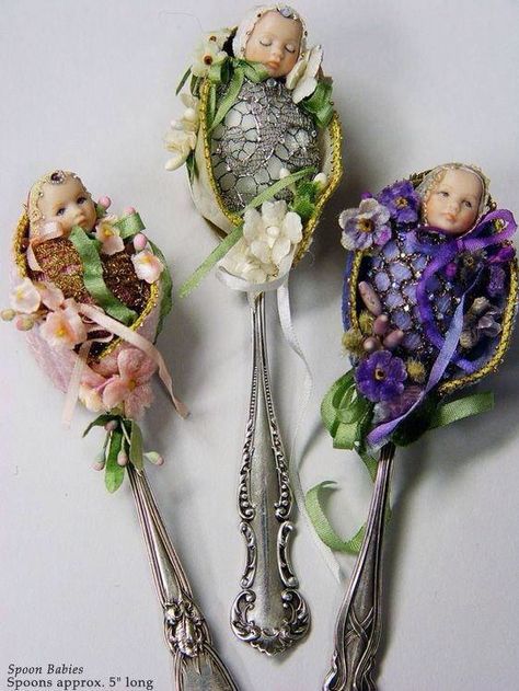 Fairy doll spoons by Stephanie Blythe Silverware Crafts, Art Coquillage, Spoon Art, Baby Fairy, Assemblage Art, Clay Dolls, Fairy Dolls, Clay Creations, Doll Making