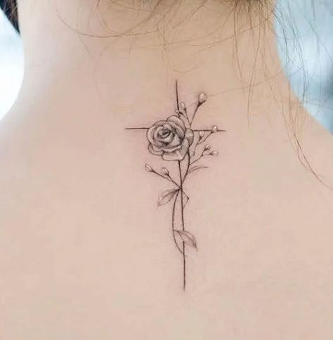 Latest 60 Neck Tattoos for Women with Meaning and Images - Tips and Beauty Nape Tattoo Women, Behind Neck Tattoo Woman, Chest Tattoo Flowers, Small Flower Tattoos For Women, Neck Tattoos For Women, Flower Neck Tattoo, Butterfly Neck Tattoo, Nape Tattoo, Barcode Tattoo