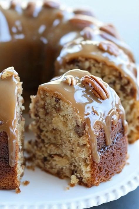 Apple Pecan Cake with Caramel Glaze Recipe Spice Glaze For Cake, Apple Pecan Cake With Caramel Icing, Apple Pumpkin Pecan Bundt Cake, Apple Strudel Cake Recipe, Apple Cake With Caramel Frosting, Apple Pecan Cake With Caramel Glaze, Caramel Glaze For Cake, Candy Apple Cake, Apple Pecan Cake