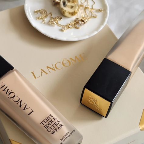 Lancome foundation ✨ soft girl aesthetic ✨ Lancome Aesthetic, Foundation Aesthetic, Lancome Makeup Aesthetic, Lancome Skin Feels Good, Perfume Idole Lancome, Lancome Foundation, Lancome Skincare, Wear Sunscreen, Soft Girl Aesthetic