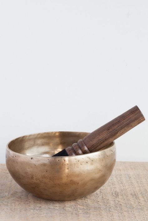 Elevate your meditation practice with the harmonious resonance of Tibetan singing bowls, embracing tranquillity and inner peace. 🧘✨ Click the photo now to see our authentic Tibetan singing bowl. Photo Courtesy of Oroboro. Calming Images, Tibetan Bowls, Inner Harmony, Sound Therapy, Tibetan Singing Bowls, Beauty Products Photography, Singing Bowl, Yoga Room, Gongs