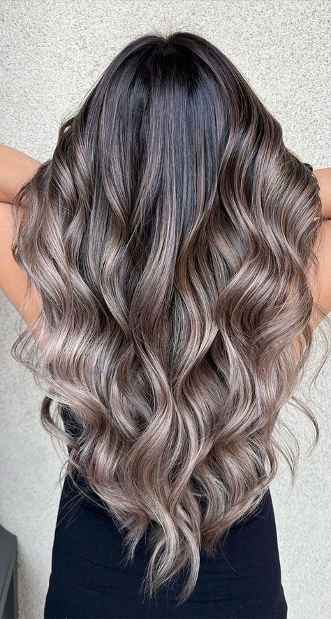 Baylage Hair Fall, Fall Hair Balayage Caramel, Fall Cool Toned Hair, Winter Time Hair Colors, Long Hair Color Ideas 2022, Trending Spring Hair Color 2023, Winter Hair Color For Dark Brown Hair, Professional Hair Color Ideas, Hair Color For Fall And Winter