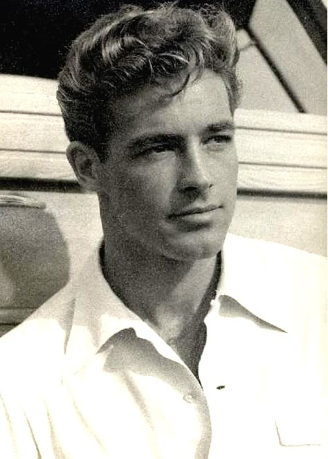 Guy Madison - handsome Hollywood actr around 1950 | John Irving | Flickr Klasik Hollywood, Guy Madison, Perang Dunia Ii, Stars D'hollywood, Wrong Generation, Malibu Rising, Robert Downey Jr., Handsome Men Quotes, Robert Taylor