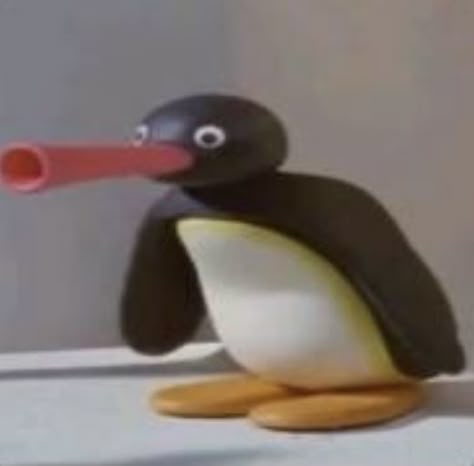 Pingu Memes, Pingu Pingu, Noot Noot, 웃긴 사진, Kids Tv, Funny Profile Pictures, Cute Memes, Stop Motion, Reaction Pictures