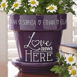 Personalized Outdoor & Garden Gifts | Personalization Mall Personalized Flower Pot, Love Grows Here, Personalization Mall, Terra Cotta Pot Crafts, Flower Pot Design, Painted Clay Pots, Flower Pot Crafts, Diy Flower Pots, Garden Wallpaper