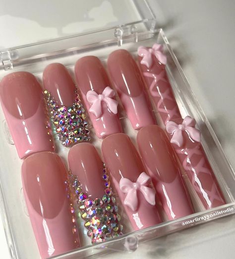 Press On Price List, Nail Press On, Uñas Press On, Press On Nails Aesthetic, Press On Nails Ideas, Press On Nail Designs, Square Press On Nails, Business Nails, Press Nails