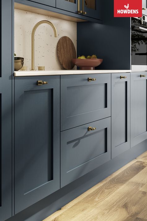 Howdens Blue Shaker Kitchen, White Oak And Navy Kitchen, Howdens Marine Blue, Blue And White Shaker Kitchen, Marine Blue Kitchen Cabinets, Blue Kitchen Units, Howdens Marine Blue Kitchen, Howdens Blue Kitchen, Dusky Blue Kitchen