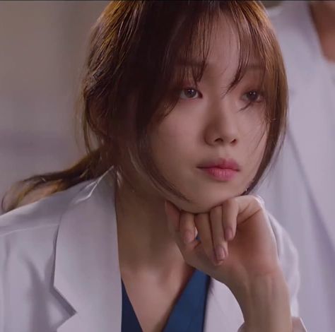 Korean Doctor Aesthetic, Lee Sung Kyung Dr Romantic, Lee Sung Kyung Aesthetic, Lee Sung Kyung Doctors, Dr Romantic, Romantic Doctor Teacher Kim, Dr. Romantic, Romantic Series, Kim Book