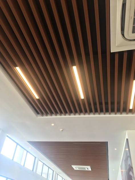 False Ceiling With Louvers, Ac Trap Door Ceiling Design, Louver Ceiling Design, Celling Design Kitchen, Louvers Ceiling, Wooden Ceiling Designs, Modern Wooden Ceiling, Metal Panel Ceiling, Ceiling Inspiration