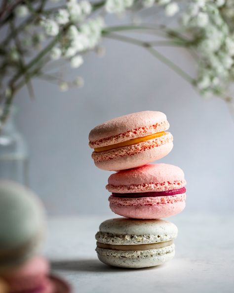 Finally, I got an opportunity to shoot macaroons. I always wanted to do so!   For this composition I piled them up in a tower so these tiny guys don't disappear in the image. This is what you can do often with little food to make it look little bigger.  Shot with @CanonNederland EOS R & @sigmaphoto 105mm lens. ISO160   F/5.6   1/15s Macarons Filling Recipe, Foods Photography, Sweets Photography, Cookies Photo, Macaron Flavors, French Macaroons, Dessert Photography, Macaroon Recipes, Cake Photography