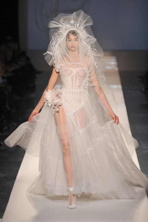 Jean Paul Gaultier celebrates marriage for all in Buenos Aires | Vogue Paris Sheer Outfit, Paul Gaultier Spring, Hussein Chalayan, Runway Fashion Couture, Collection Couture, Dress Chanel, Spring Couture, Couture Runway, Christian Lacroix