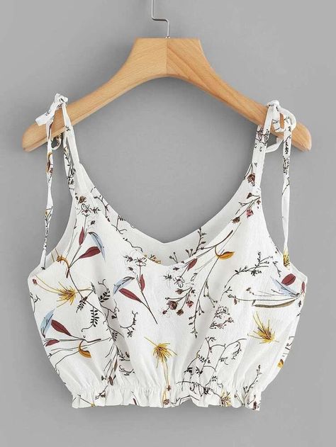 Pretty Workout Clothes, Hoody Outfits, Cami Outfit, Crop Cami Top, Fancy Tops, Womens Halter Tops, Top Shein, Trendy Fashion Tops, Fancy Dress Design