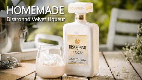 Disaronno Velvet Drinks Recipes, Disaronno Velvet Drinks, Disaronno Cocktails, Amaretto Recipe, Amaretto Cream, Best Coffee Creamer, Liqueur Drinks, Italian Liqueur, Cuban Food