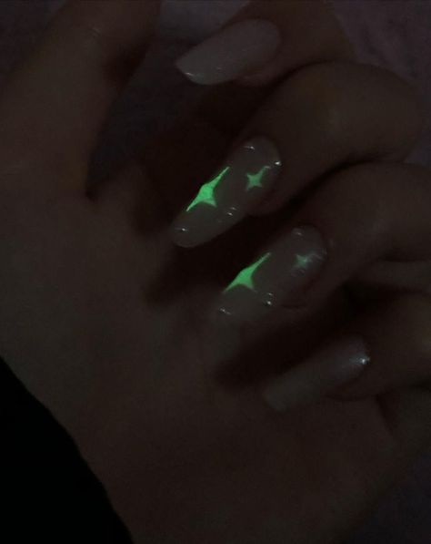 Stars Dress, Gel Overlay, Anime Nails, Star Nails, Nails Ideas, Star Designs, Nail Inspo, Nail Colors, Acrylic Nails