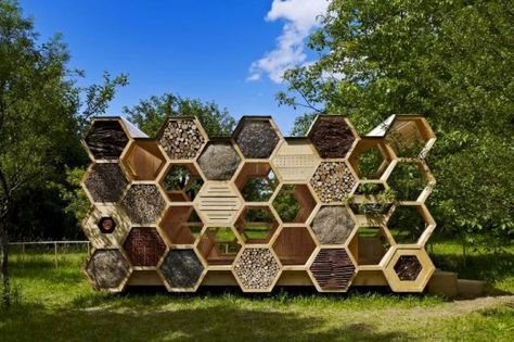 AtelierD's Giant Honeycomb Bee Hotel Attracts Pollinators + Humans Alike | Inhabitat Bee Hotel Design, Hotel Sculpture, Pollinator Garden Design, Mason Bee House, Bee Hive Plans, Bee Houses, Wild Bees, Bee Hotel, Solitary Bees