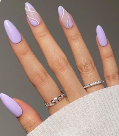 Light Purple Nails, Lavender Butterfly, Purple Nail Art, Short Almond Nails, Lavender Nails, Cute Gel Nails, Short Acrylic Nails Designs, Butterfly Nail, Simple Nail Designs