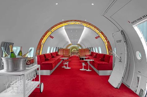 Airplane Hotel, Twa Flight Center, Twa Hotel, Jfk Airport, Vintage Planes, Air India, Cocktails Bar, Beautiful Bars, Landmark Hotel