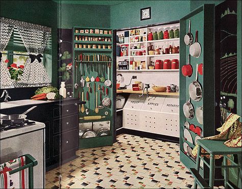 1945 Armstrong Kitchen.     In the mid-40s, Armstrong's lead designer, Hazel Dell Brown, seems to have favored these organized pantry corners. When closed, this one had a bird's eye view painting of a village done in a quasi-Asian style with a black background. 1940s Kitchen, Architecture Antique, 1940s Home, Armstrong Flooring, Retro Renovation, Mid Century Kitchen, Retro Interior, Vintage Interiors, Old Kitchen