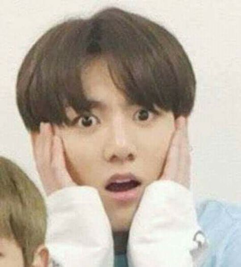 Surprised Face, Surprise Face, Holy Holy, Bts Meme Faces, Bts Reactions, Funny Kpop Memes, Billboard Music, Taehyung Funny, Billboard Music Awards