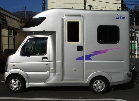 Small Motor Homes, Tiny Motorhome, Best Small Rv, Small Rv Campers, Camping Vans, Mini Motorhome, Small Motorhomes, Small Camper Trailers, Small Camping Trailer