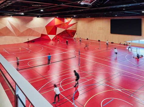 snøhetta, JPE + jam factory design sports facility for university in adelaide University Of South Australia, Indoor Basketball Court, Gym Facilities, Indoor Basketball, Passive Design, Sport Hall, Sport Court, Architecture Awards, Indoor Sports