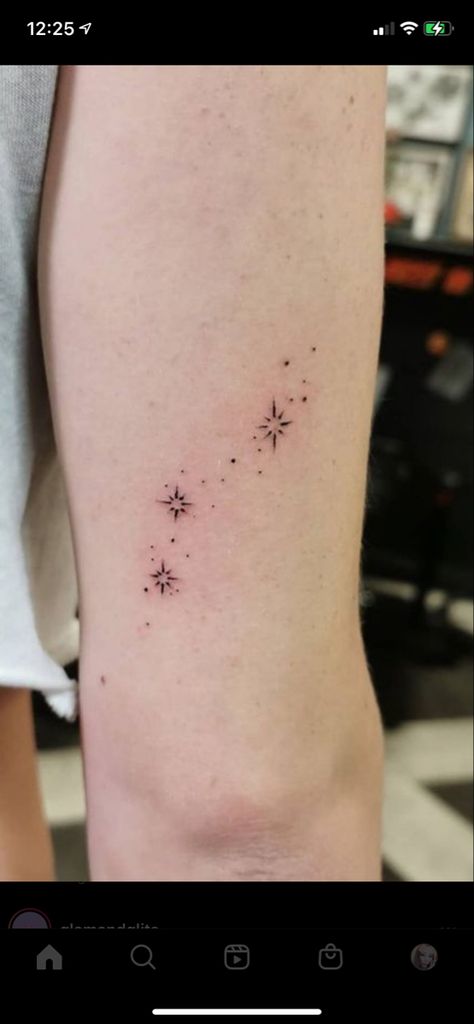 Heart And Sparkle Tattoo, Simple Stick And Poke Tattoo, Sparkle Tattoo, Stick N Poke, Stick N Poke Tattoo, Poke Tattoo, Stick And Poke, Tat Ideas, Star Tattoos