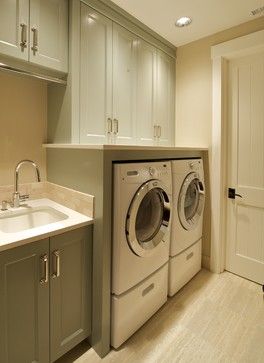 narrow laundry room cabinets Diy Lavanderia, Diy Laundry Room Storage, Traditional Laundry Room, Laundry Room Paint, Narrow Laundry Room, Laundry Room Organization Storage, Custom Laundry Room, Laundry Room Storage Shelves, Small Laundry Room Organization