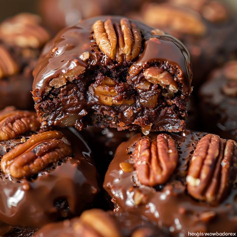 Pecan Pie Brownie Bombs Pecan Pie Brownie Bites, Pioneer Woman Brownie Bites, Chef Johns Pecan Pie Brownies, Bourbon Pecan Pie Brownies, The Kitchen Brownie Pecan Pie, Pecan Pie Balls, Pie Balls, Pecan Pie Brownies, Pecan Brownies