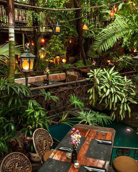 Bali Restaurant Design, Bali Cafe Design, Balinese Restaurant, Bali Restaurant Design Outdoor, Bali Beach Bar, Tikki Bar, Rainforest Cafe, Enchanting Garden, Tropical Bedrooms