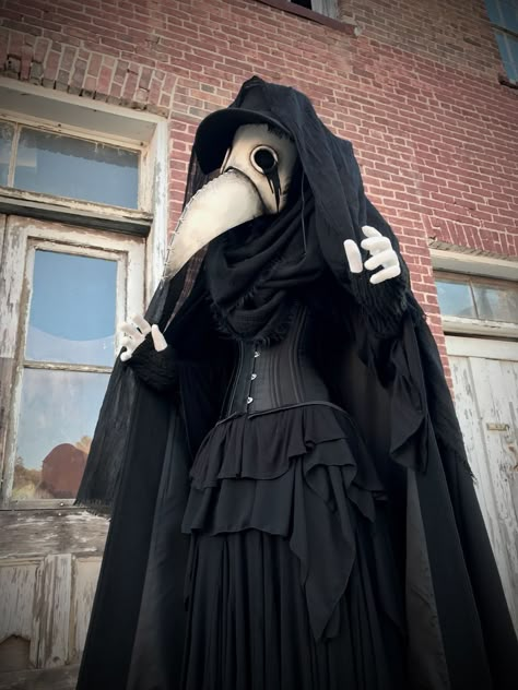 Victorian Mask, Plague Doctor Halloween, Plague Doctor Halloween Costume, Doctor Halloween Costume, Mask Outfit, Doctor Halloween, Plague Doctor Costume, Plague Mask, Plague Doctor Mask